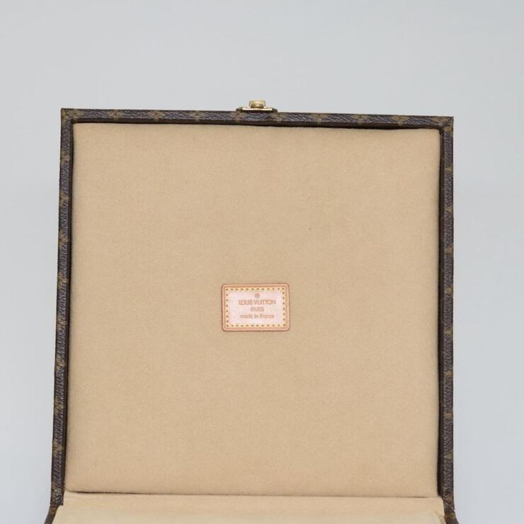 Louis Vuitton Case
