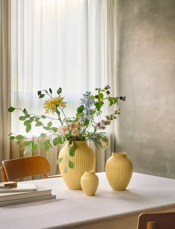 Knabstrup vase H 12. 5 cm yellow