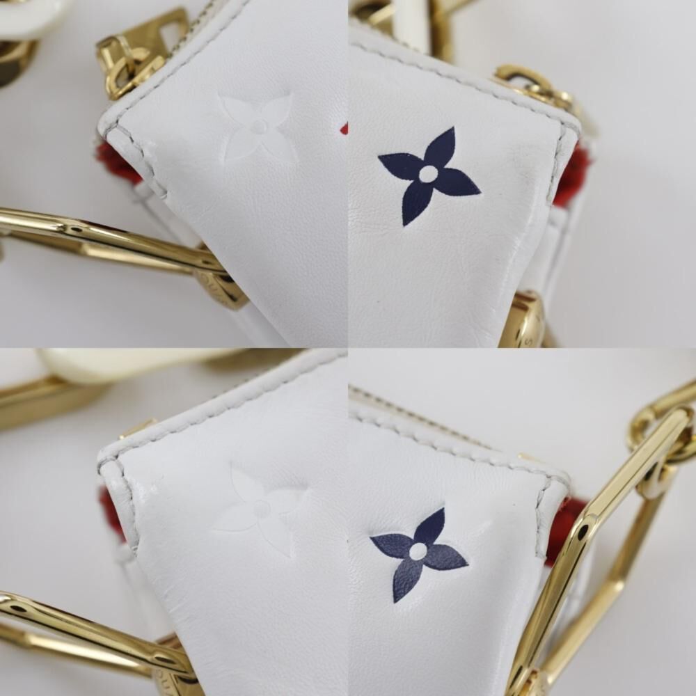 Louis Vuitton Shoulder Bags