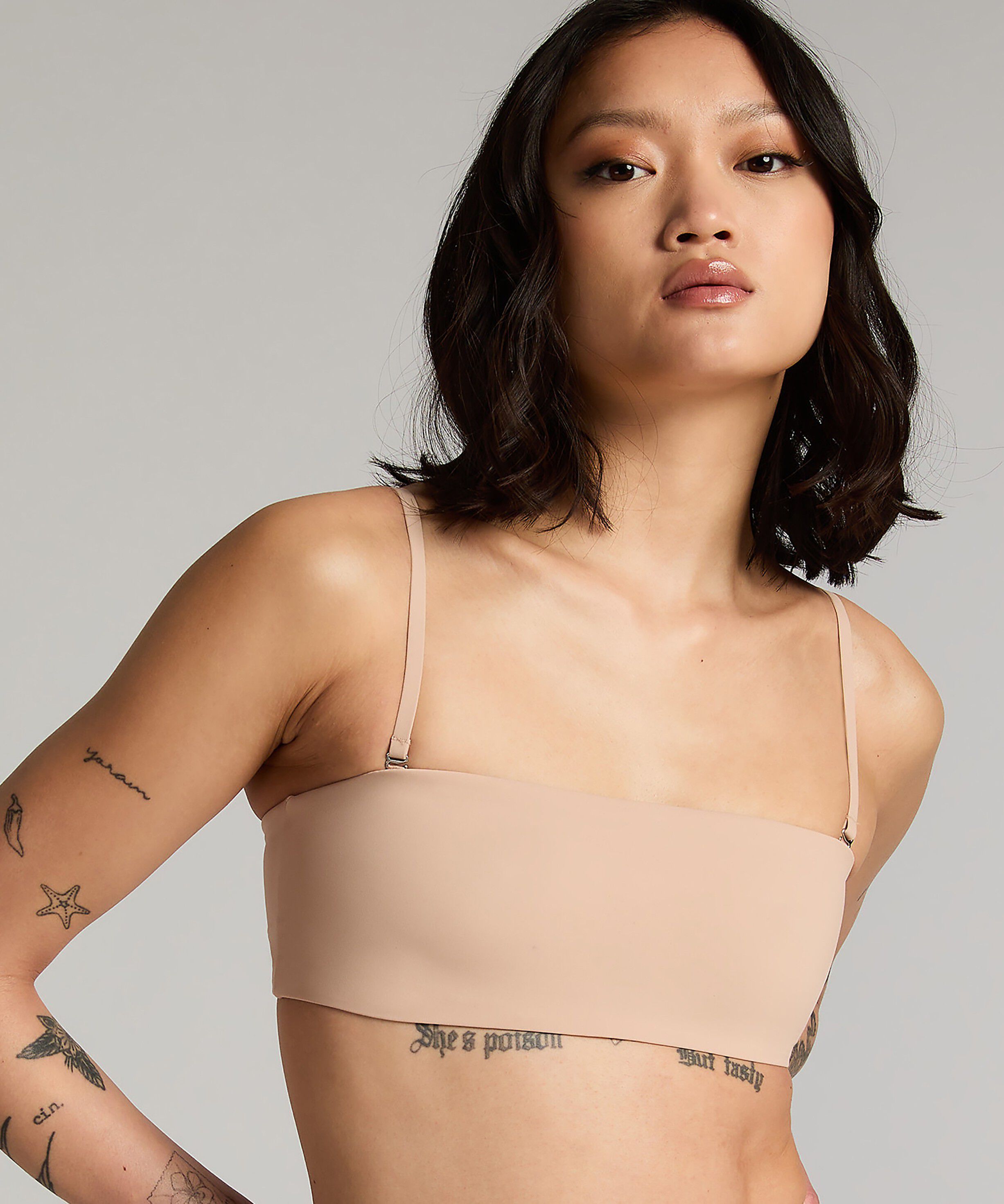 SMOOTH BANDEAU BRALETTE