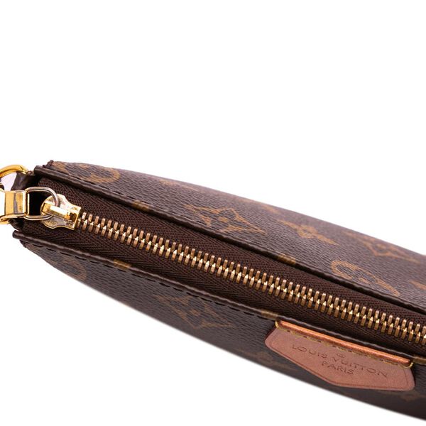 Louis Vuitton Pochette Accessoires