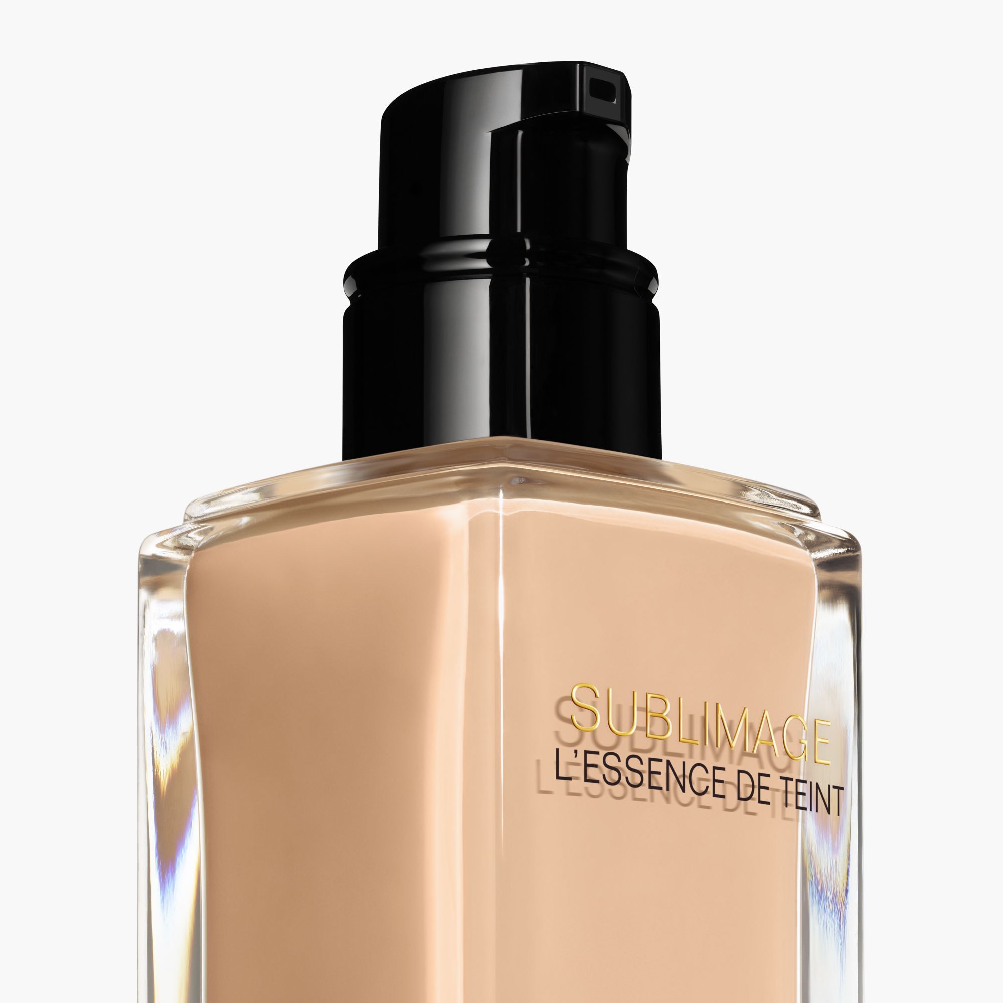 ET ULTIMATIVT FOUNDATIONSERUM FOR MERE UDSTR&Aring;LING