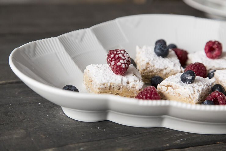 Hvid Elements 23 cm. fad