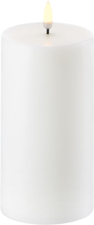 UYUNI Lighting - LED Pillar Candle - Nordic White - 7,8 x 15