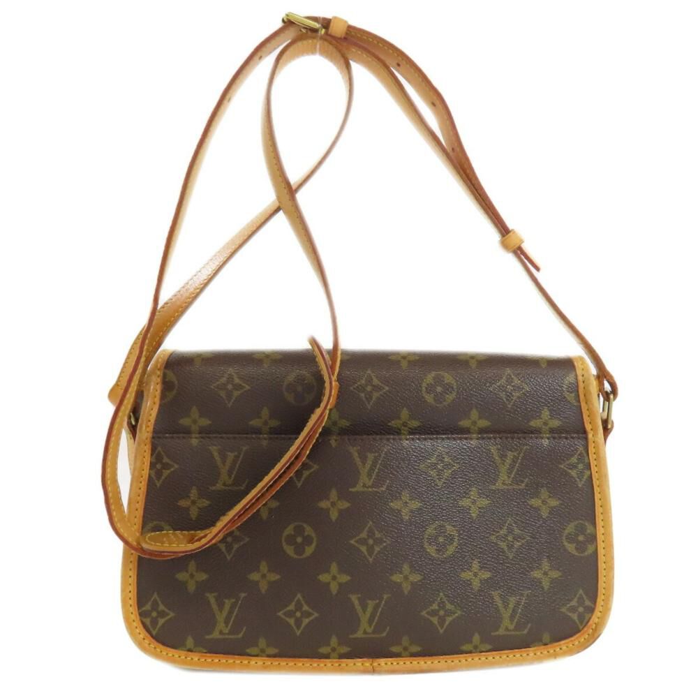 Louis Vuitton Saumur