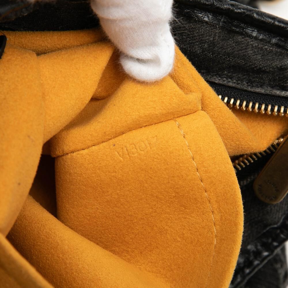 Louis Vuitton Neo Cabby