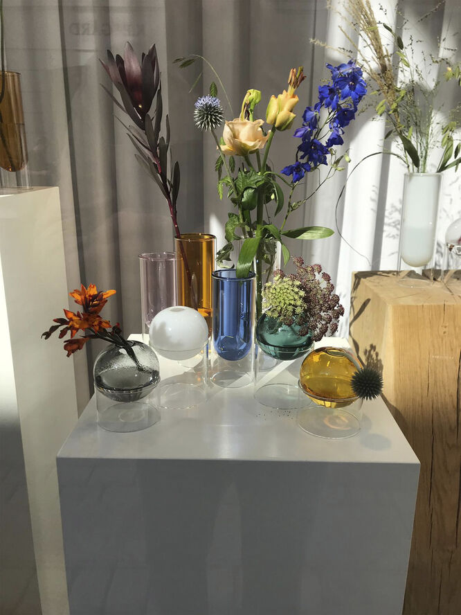 STANDING FLOWER BUBBLE, LOW TUBE, SMOKE, 802050S