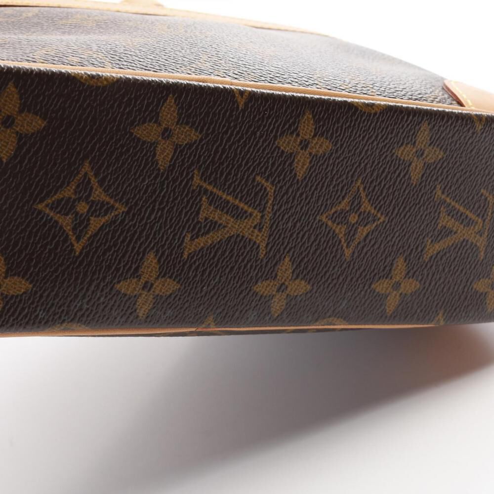 Louis Vuitton Trocadero