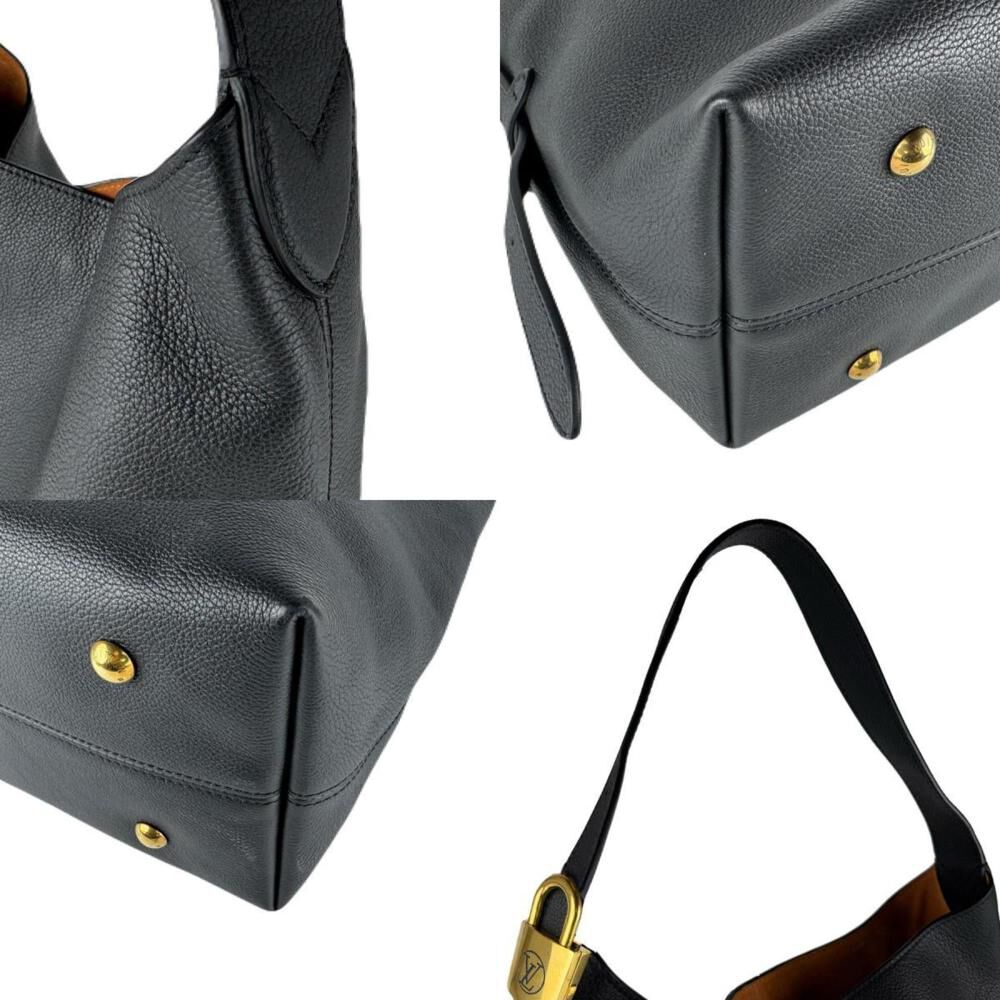 Louis Vuitton Tote