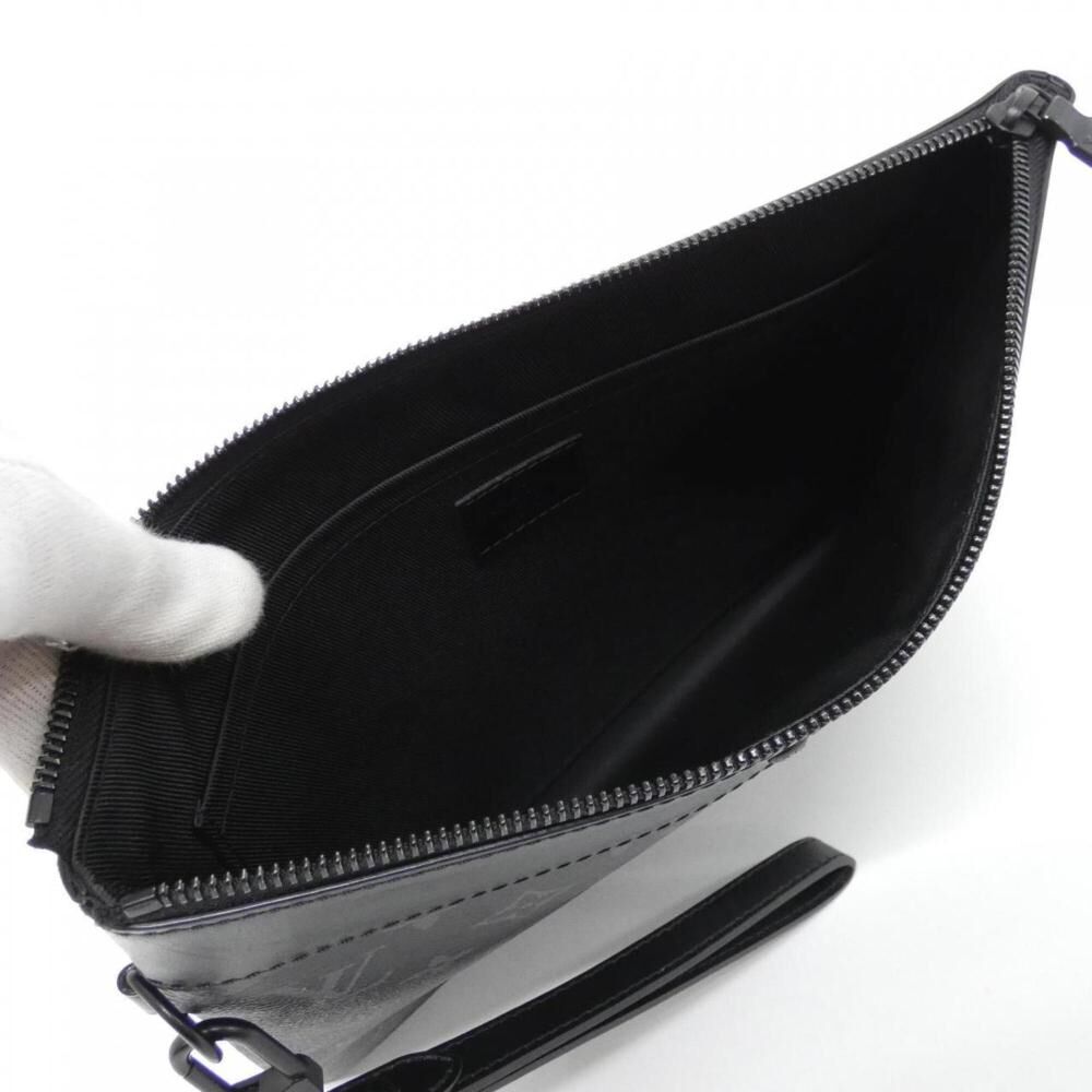 Louis Vuitton Clutch