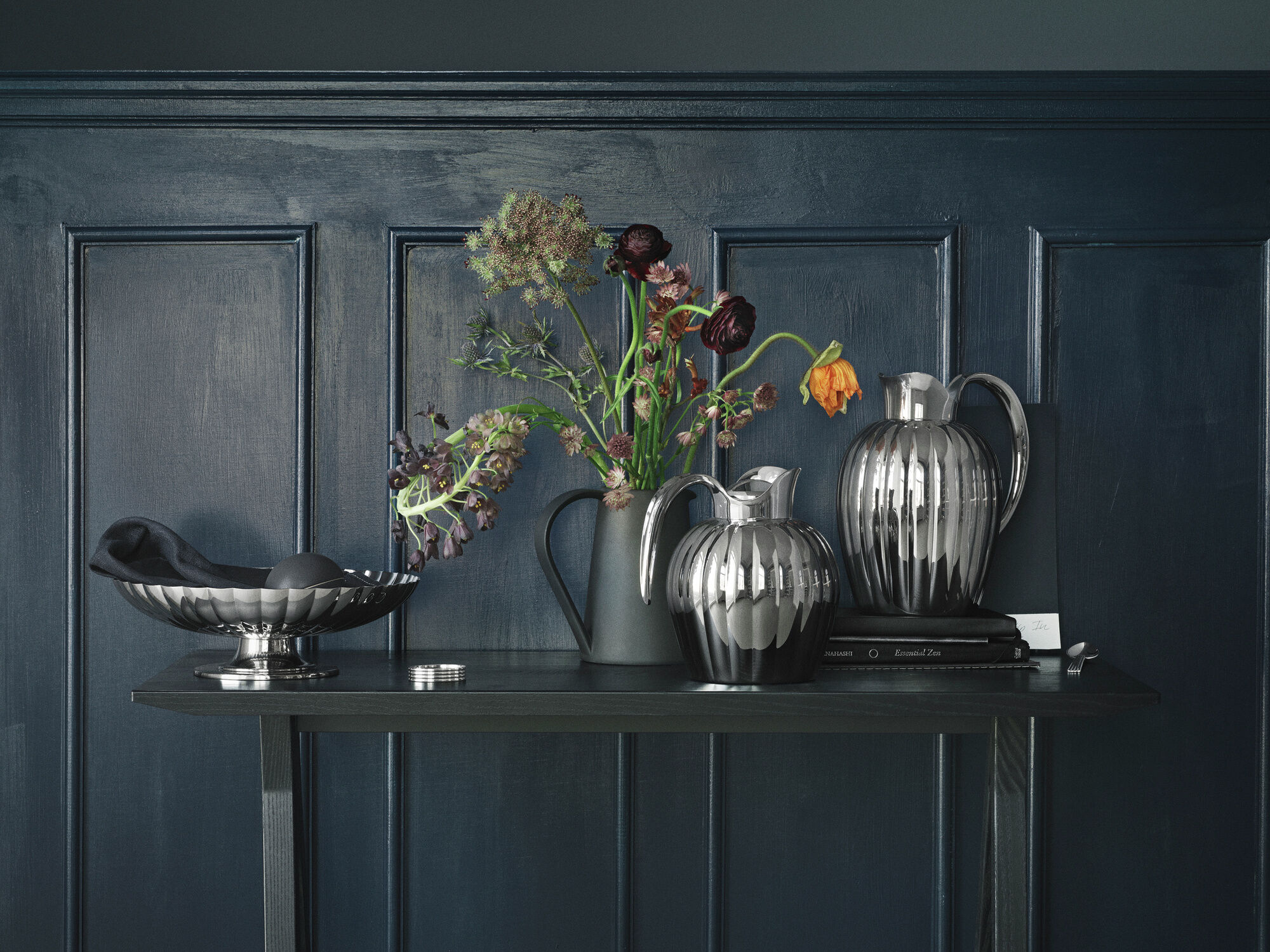 BERNADOTTE DISH ON STAND, SS