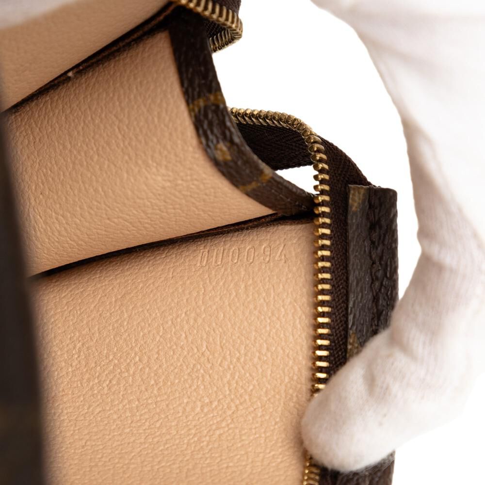 Louis Vuitton Pouch