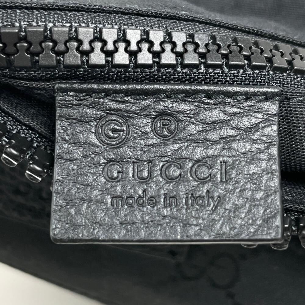 Gucci Shoulder Bag