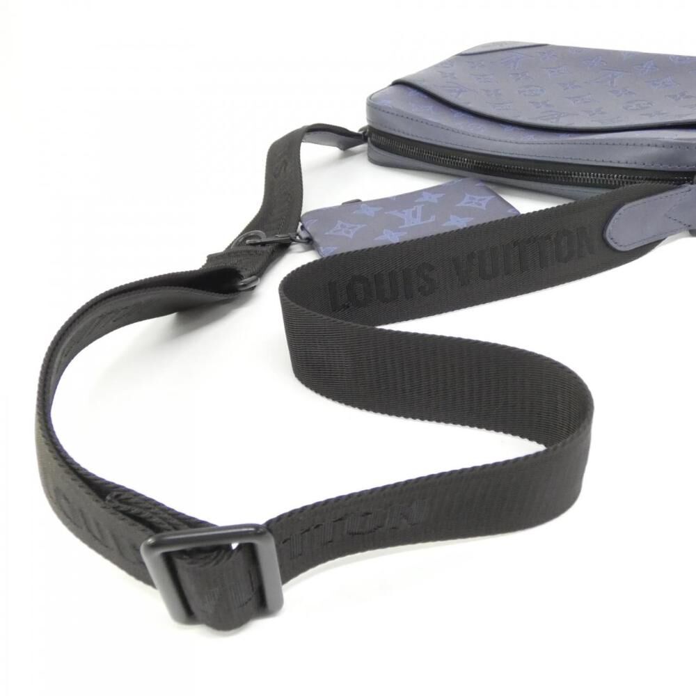 Louis Vuitton Messenger