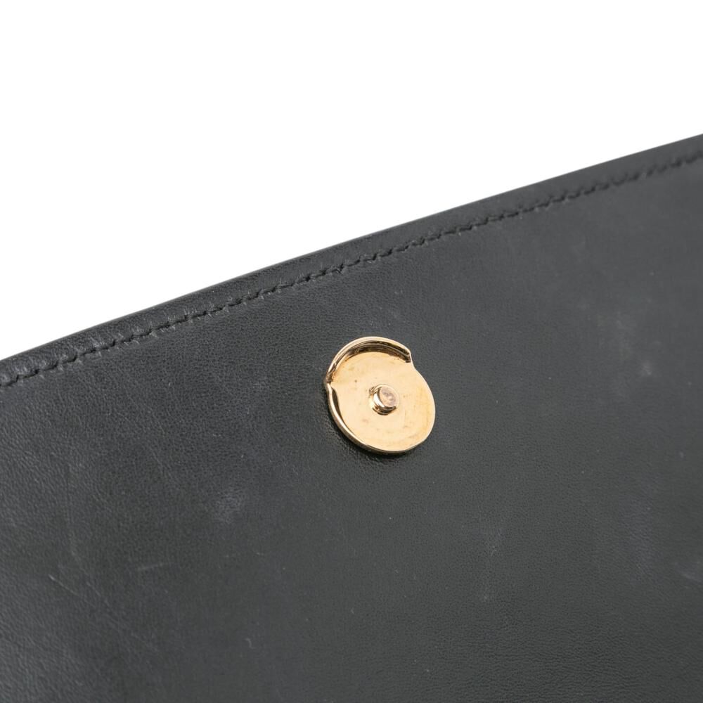 Yves Saint Laurent Shoulder Bag