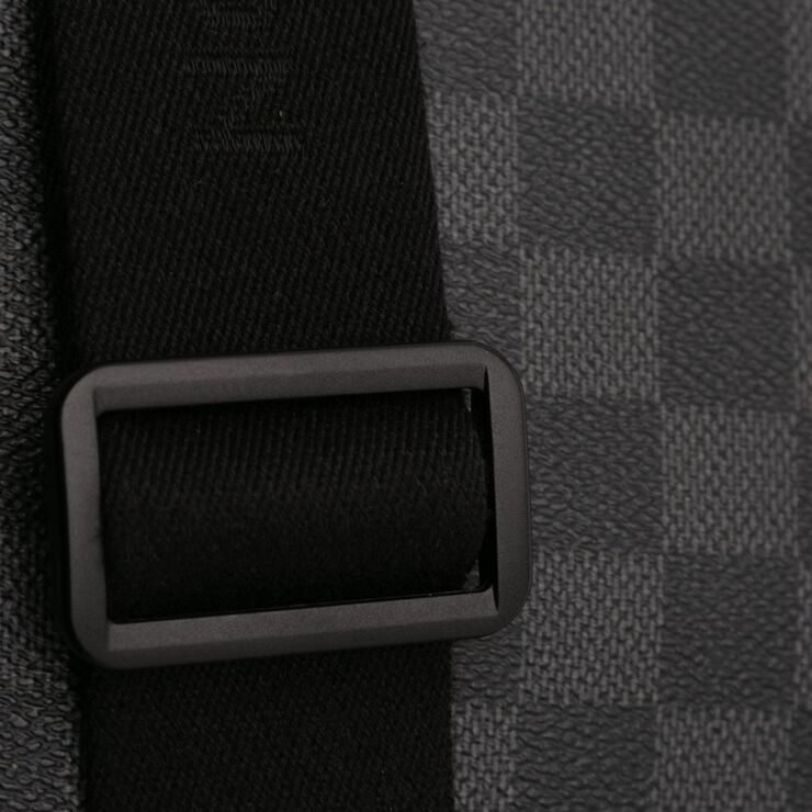 Louis Vuitton Messenger