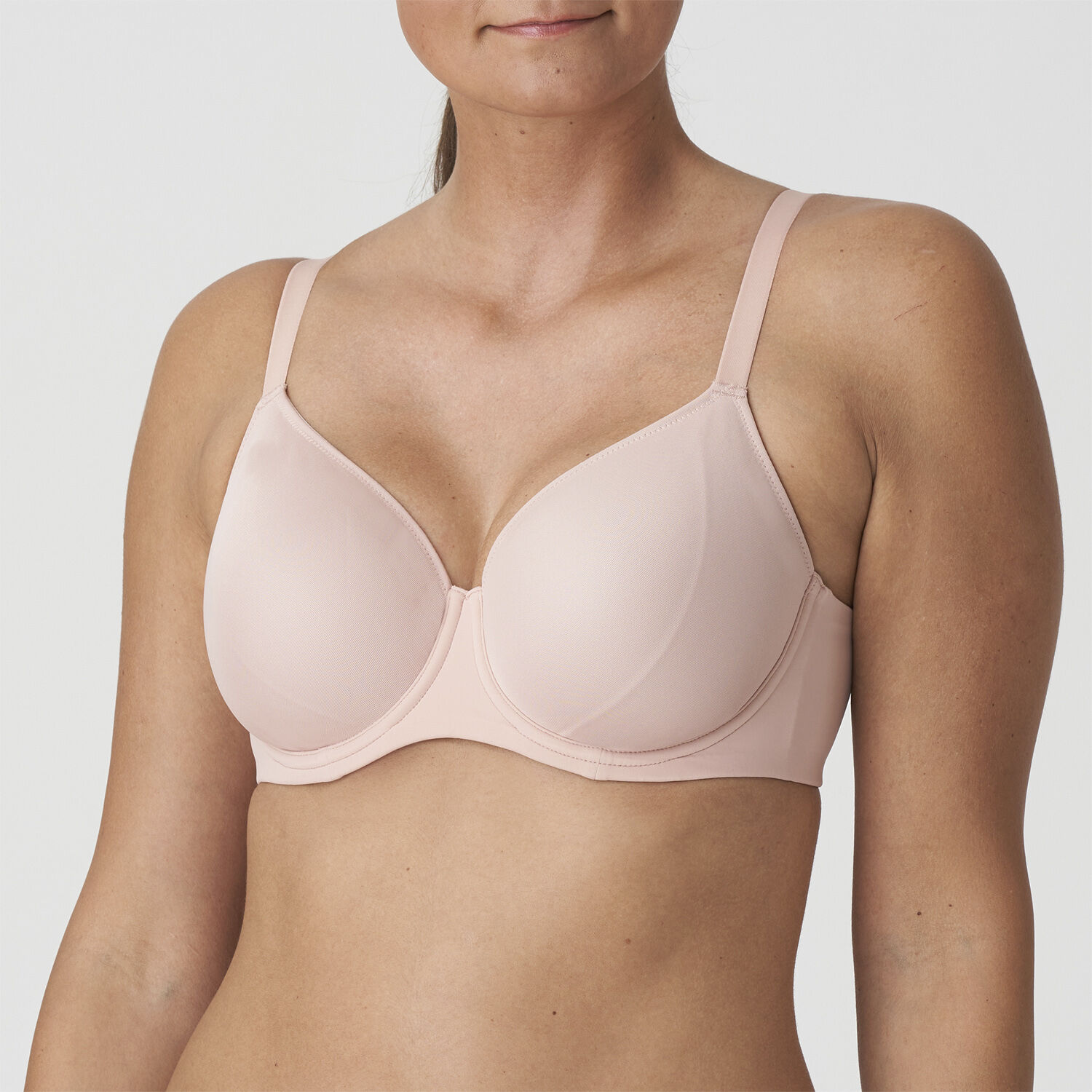 Figuras uvatteret bh uden syninger