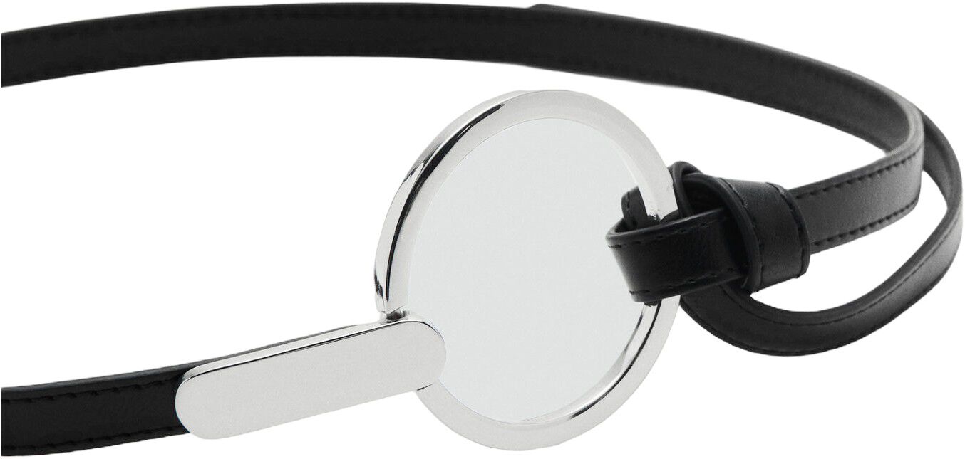 Thin belt with maxi-buckle