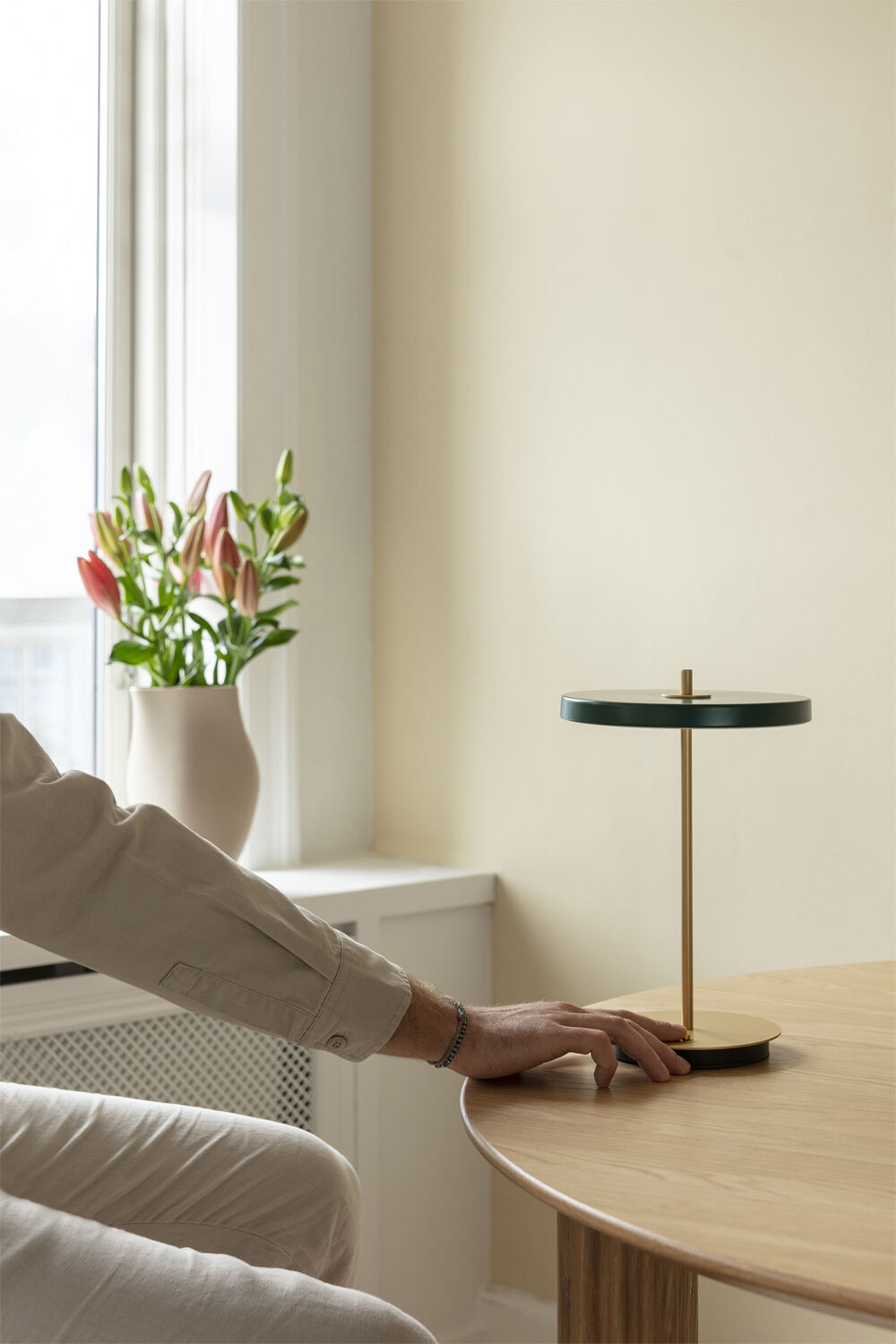 Ateria Move Portable Table Lamp