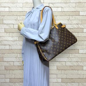 Louis Vuitton Batignolles