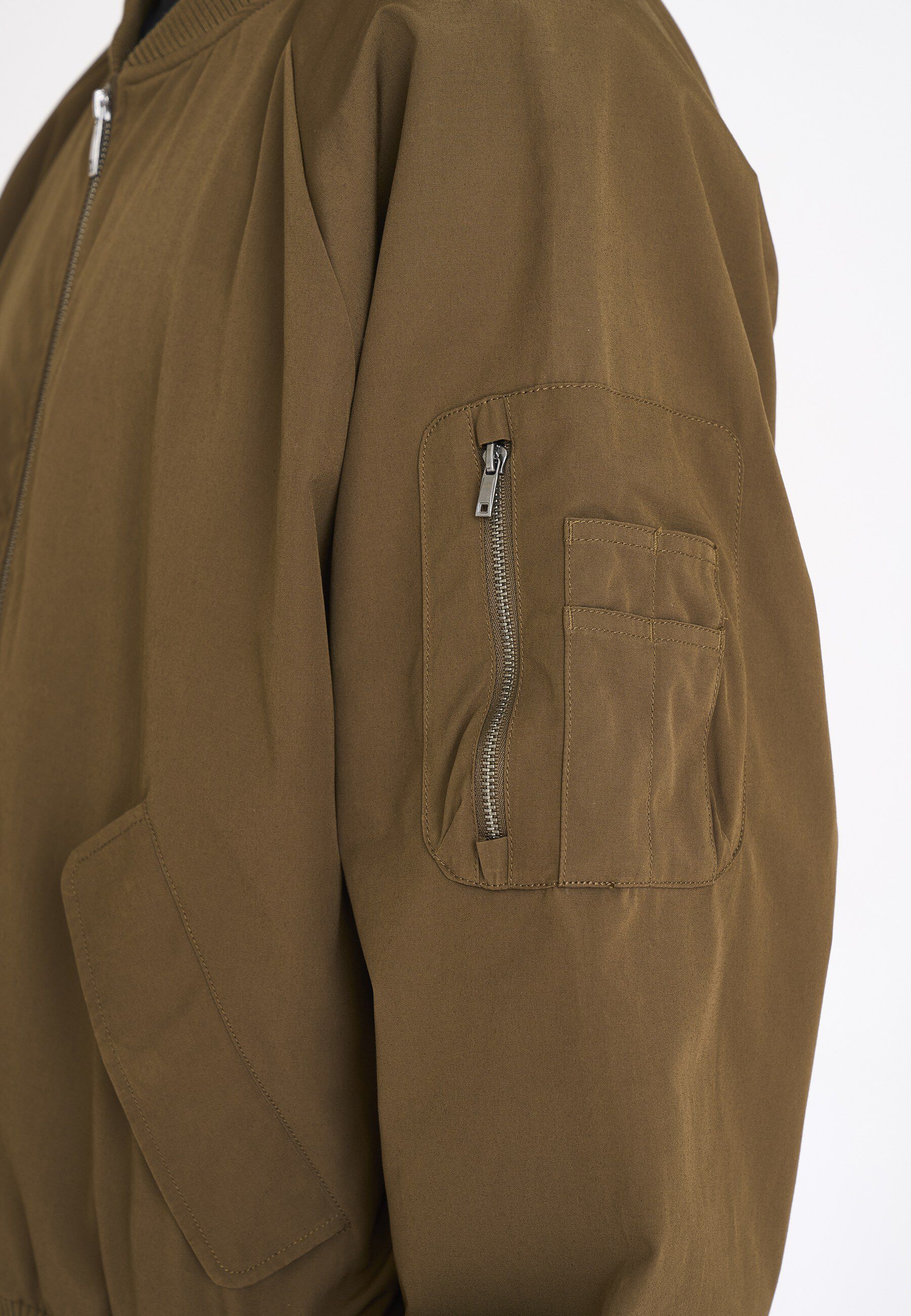 RTOLIVER BOMBER JACKET