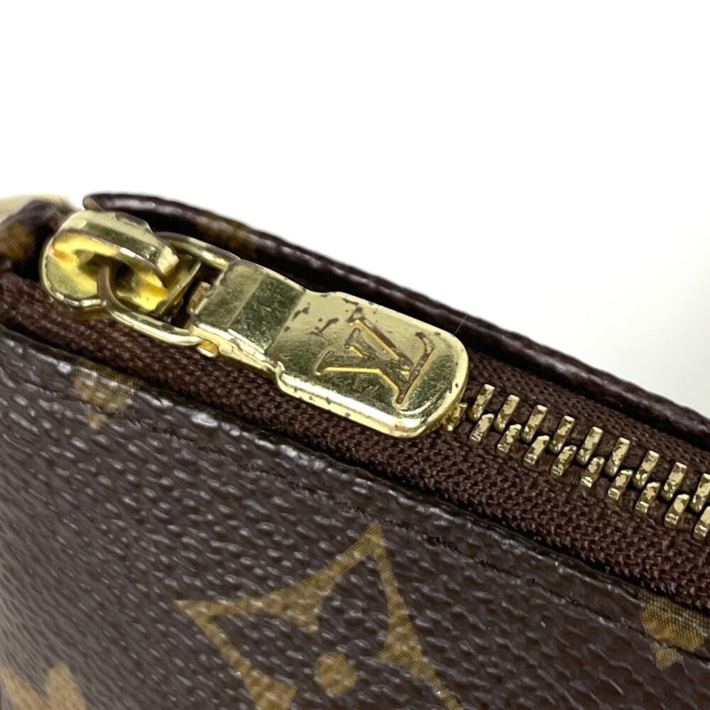 Louis Vuitton Pochette Accessoires