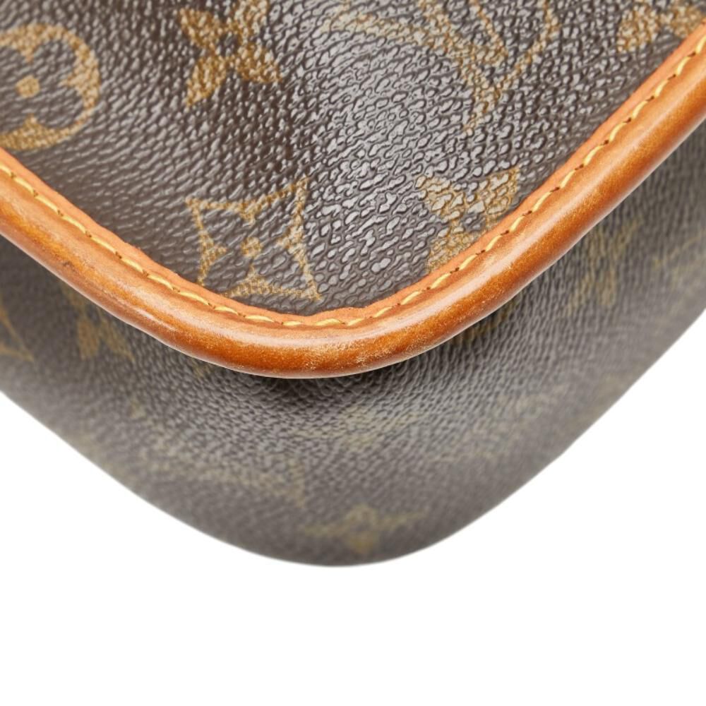 Louis Vuitton Sologne