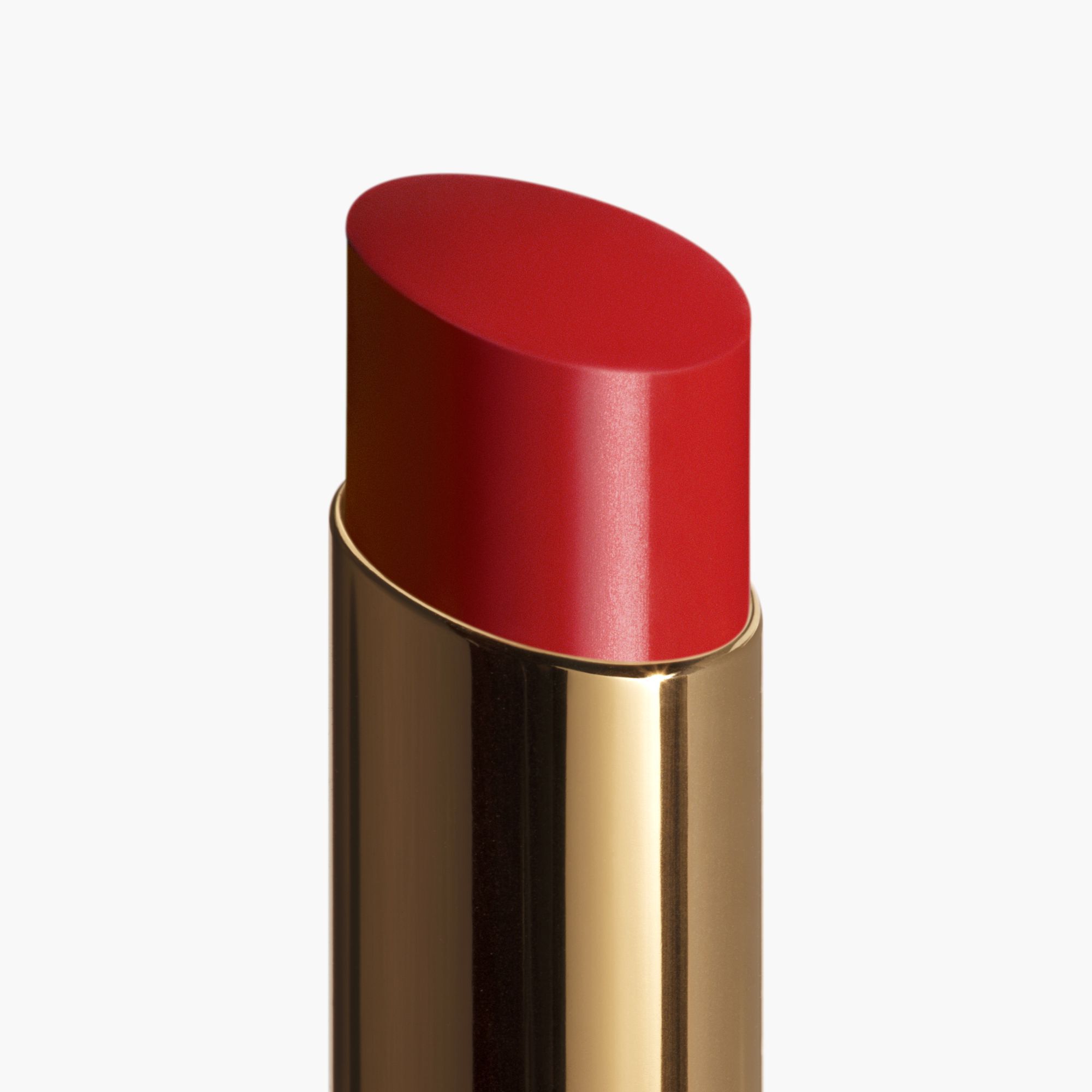 A Hydrating Tinted Lip Balm That Offers Buildable Colour For