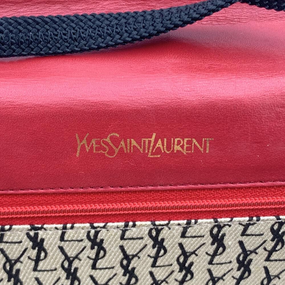 Yves Saint Laurent Clutch