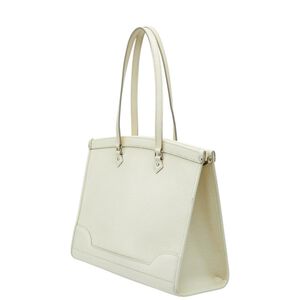 Louis Vuitton Madeleine