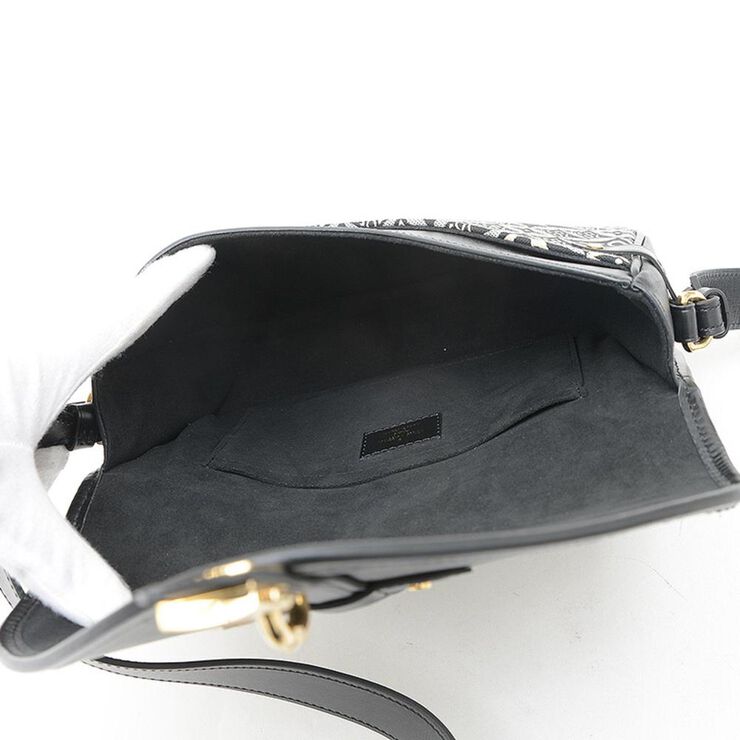 Louis Vuitton Saumur