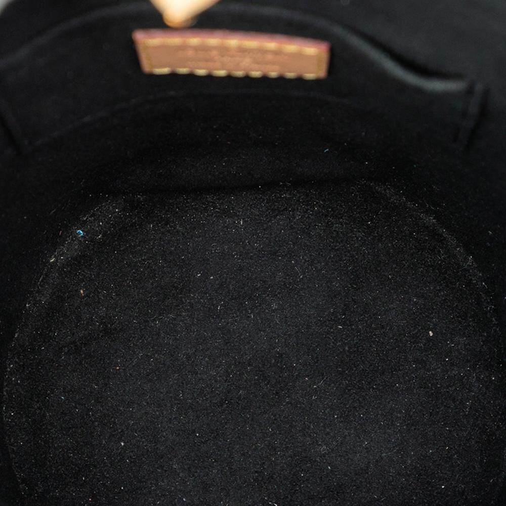 Louis Vuitton Bucket Bag