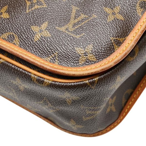 Louis Vuitton Bosphore