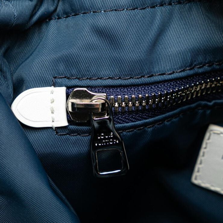 Louis Vuitton Messenger