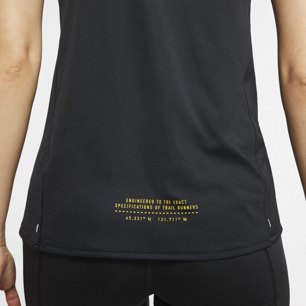 City sleek trail top