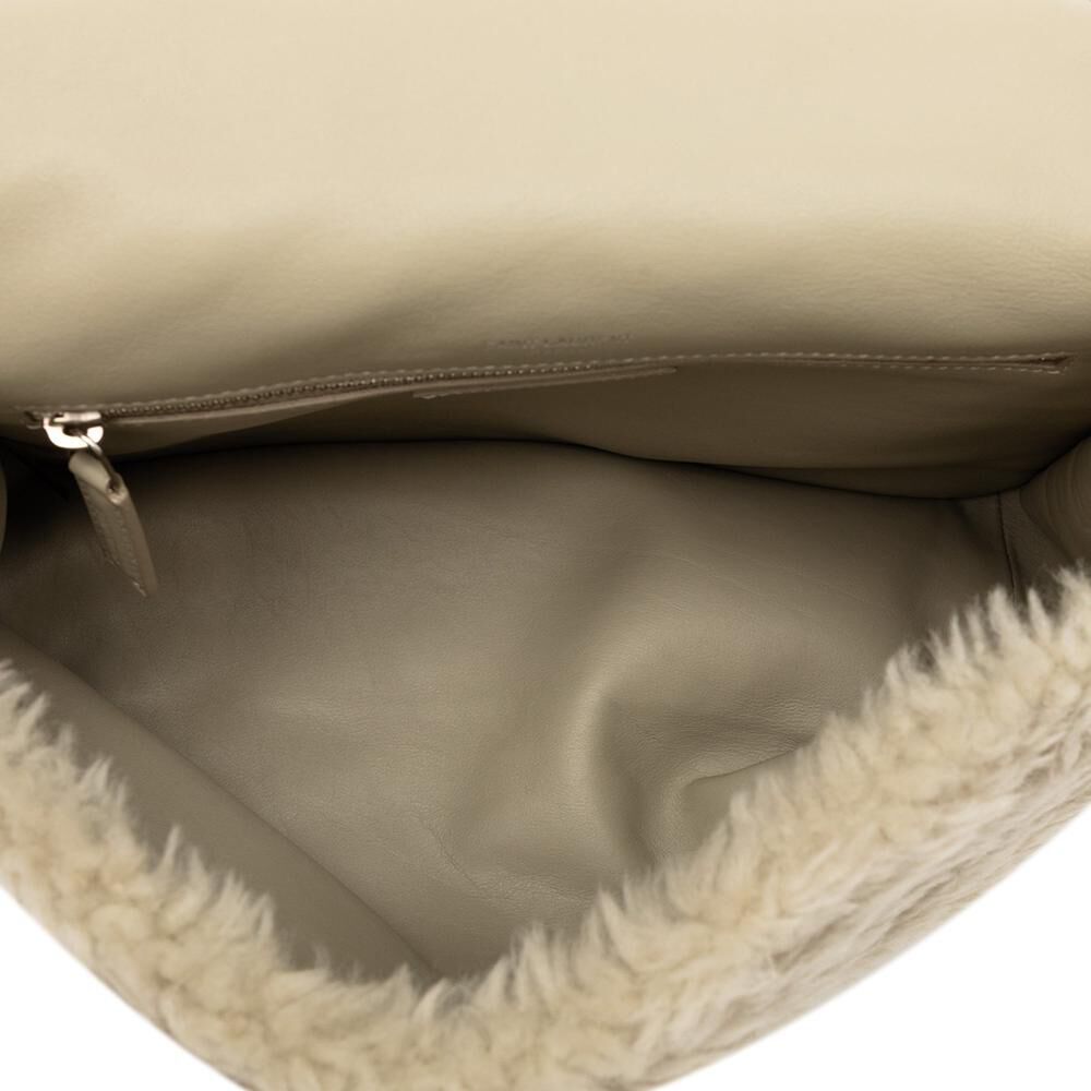 Yves Saint Laurent Shoulder Bag