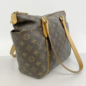 Louis Vuitton Totally