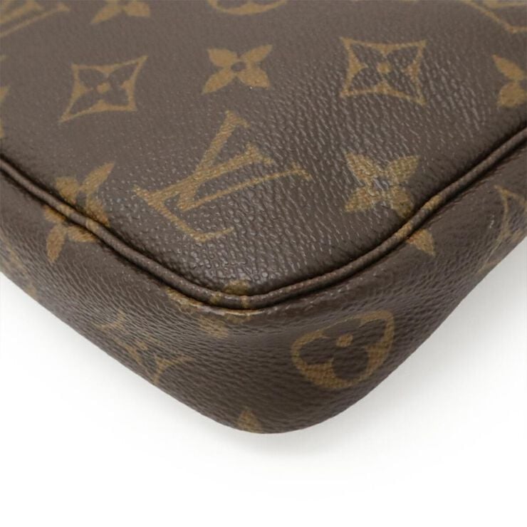 Louis Vuitton Pochette Accessoires