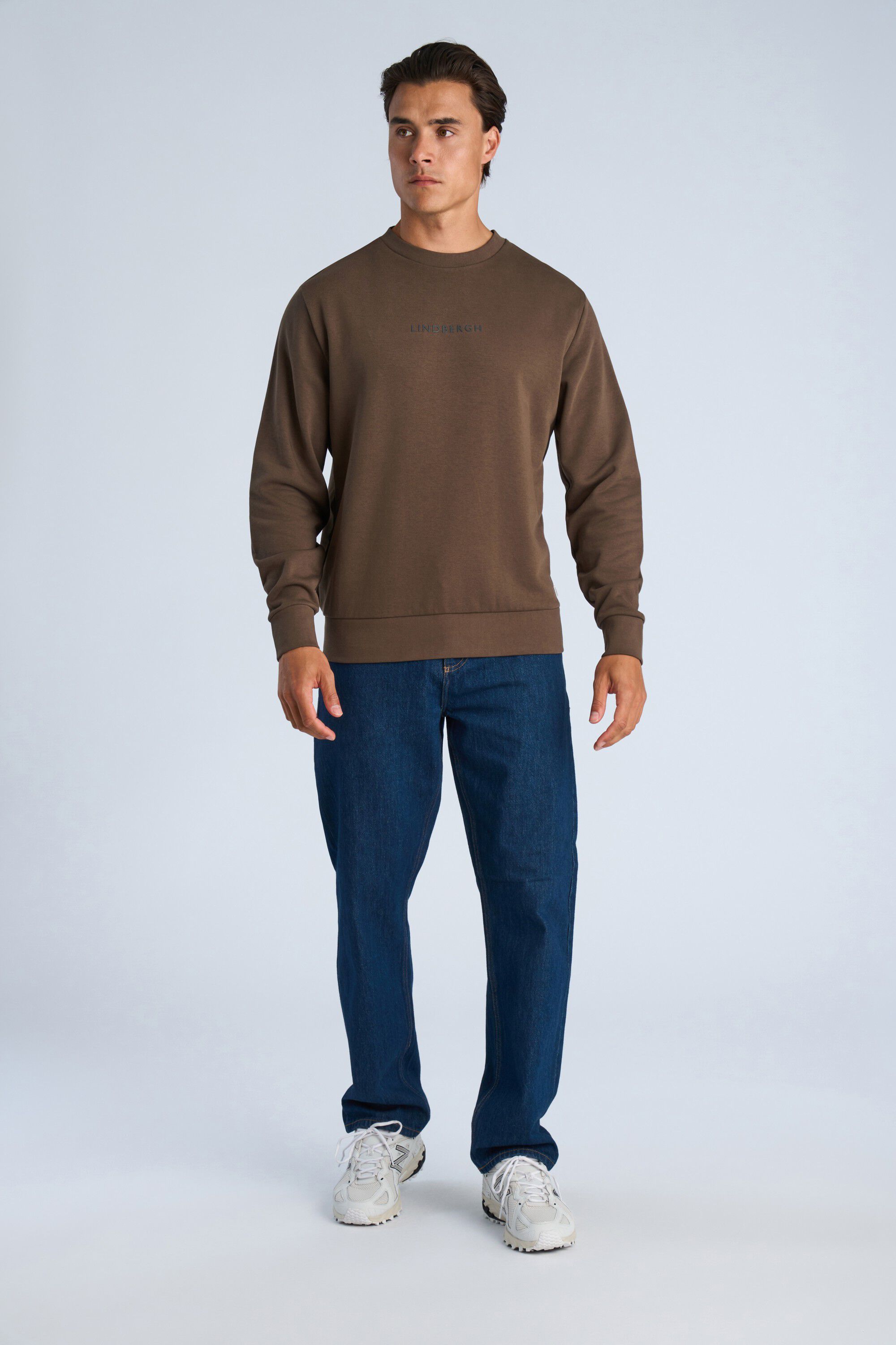 Logo chest print o-neck sweat