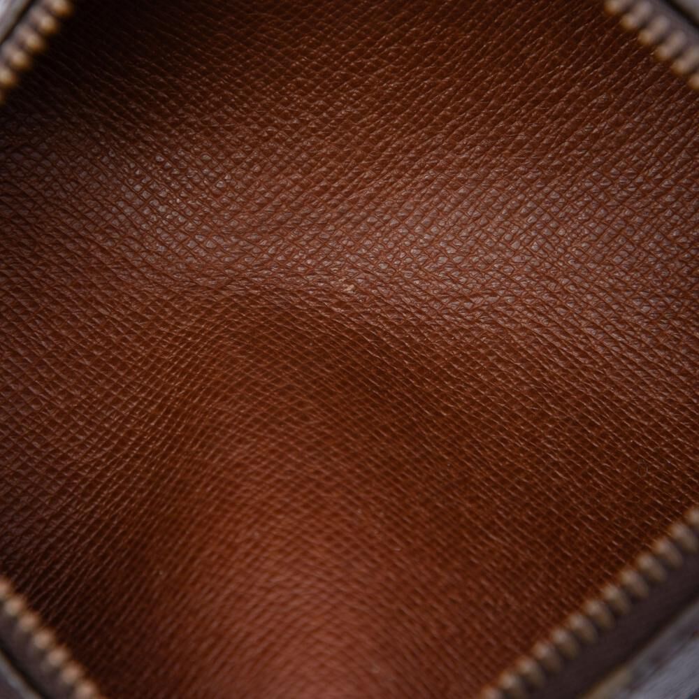 Louis Vuitton Papillon