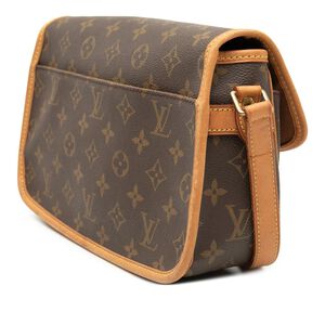 Louis Vuitton Sologne