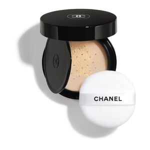 L&Oslash;ST PUDDER, NATURLIG FINISH. ON-THE-GO FORMAT