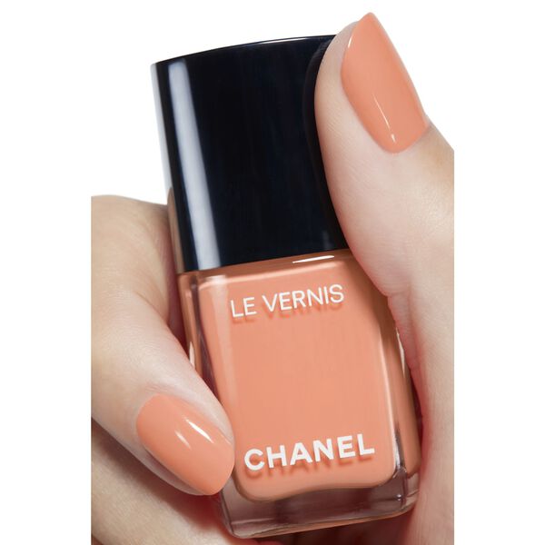 Nail Colour