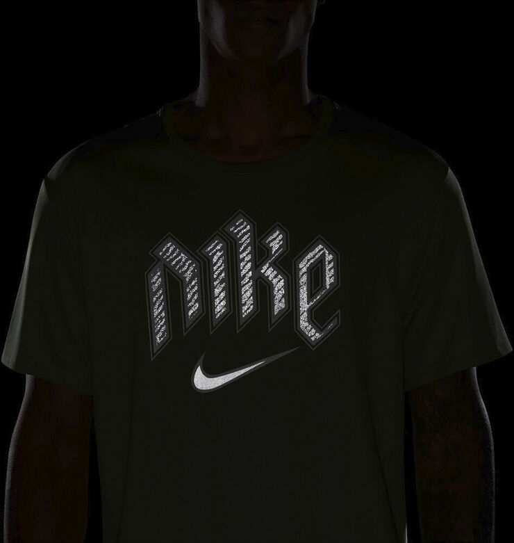 Dri Fit Run Division Miler T Shirt