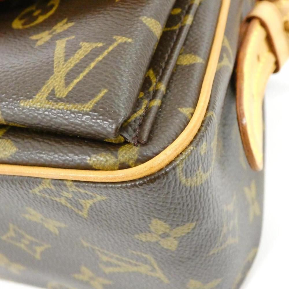 Louis Vuitton Shoulder Bags