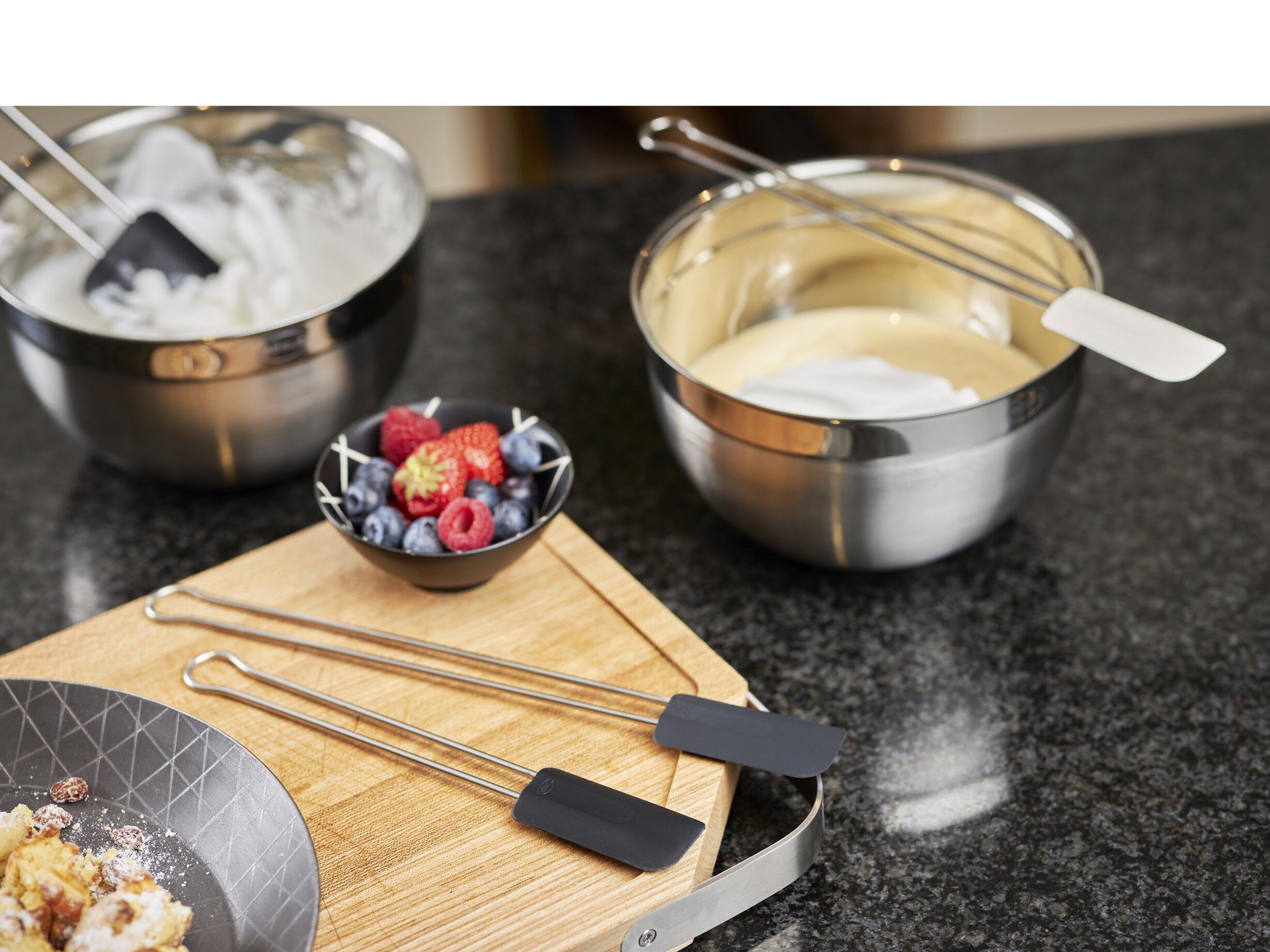 Spatel/dejskraber smal 26 cm St&aring;l/Hvid