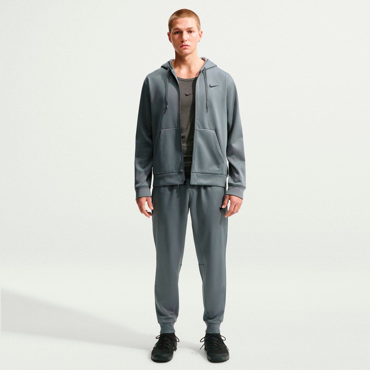 Tech Flex Full Zip H&aelig;ttetr&oslash;je