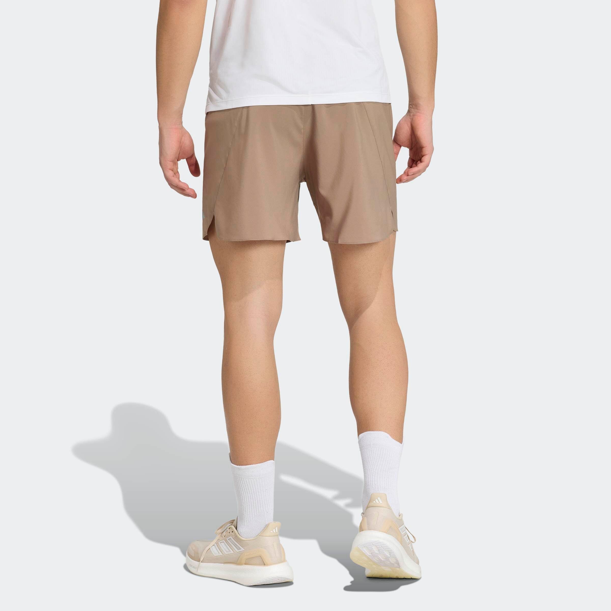 adi365 Essentials L&oslash;be Shorts