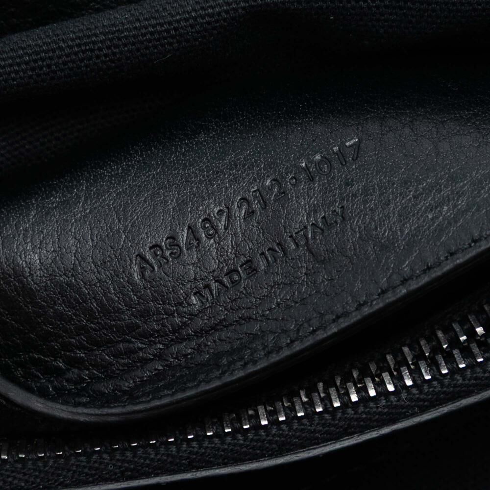 Yves Saint Laurent Handbag