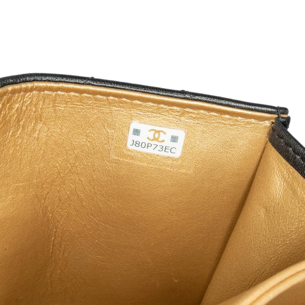 Chanel Wallet On Chain